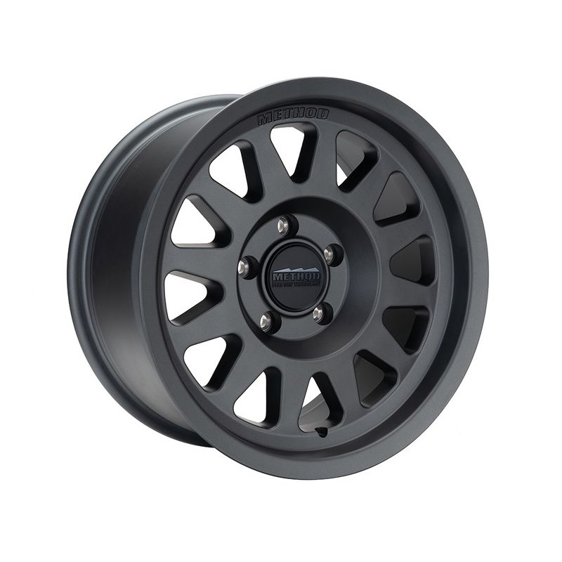 Method Titanium 704 Wheels | RealTruck