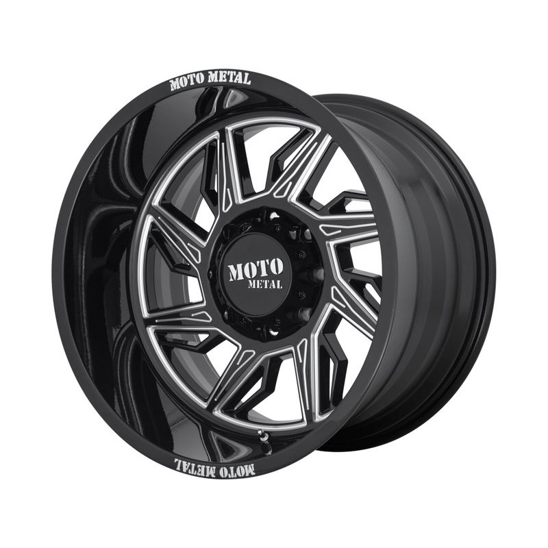 Moto Metal Milled Black Hurricane Wheels | RealTruck