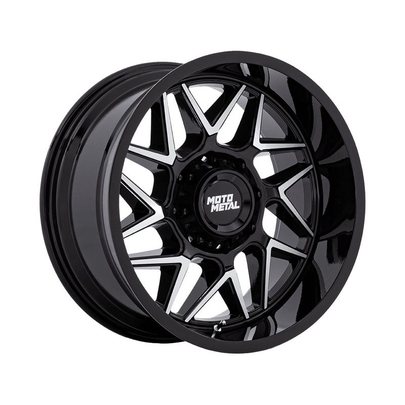 Moto Metal Machined Gloss Black MO812 Turbine Wheels | RealTruck