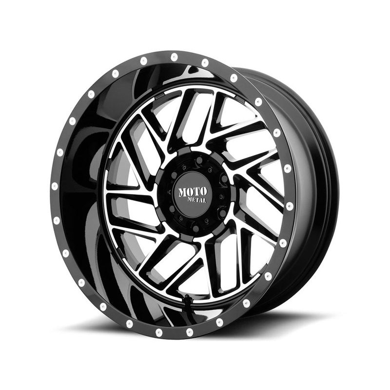 Moto Metal Machined Black MO985 Breakout Wheels | RealTruck