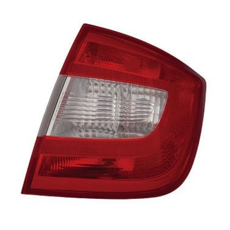 Skoda Rapid Hatchback 2017-2018 Rear Lamp Driver Side R