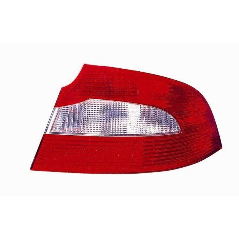 Skoda Superb Hatchback 2008-2013 Rear Lamp Outer Section Driver Side R