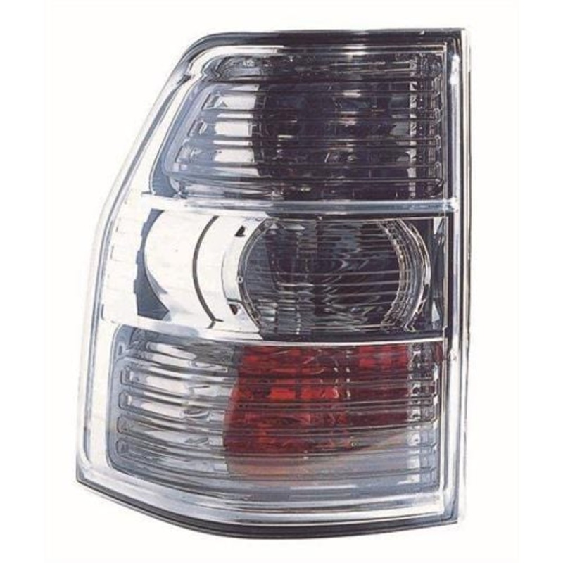 Mitsubishi Shogun/Pajero 5 Door Estate 2007-2012 Rear Lamp Passenger Side L