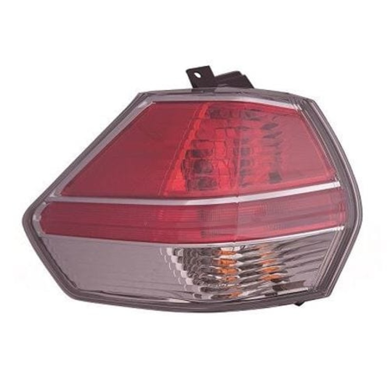 Nissan X-Trail Estate 2014-2017 Rear Lamp Main Outer Section Passenger Side L