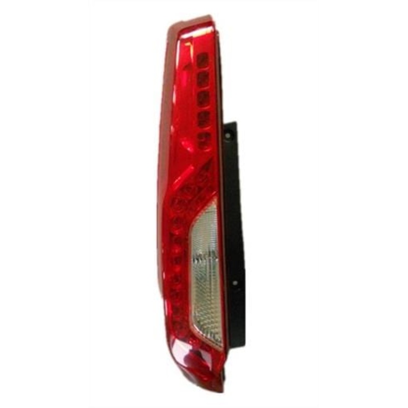 Nissan X-Trail Estate 2010-2014 Rear Lamp Passenger Side L