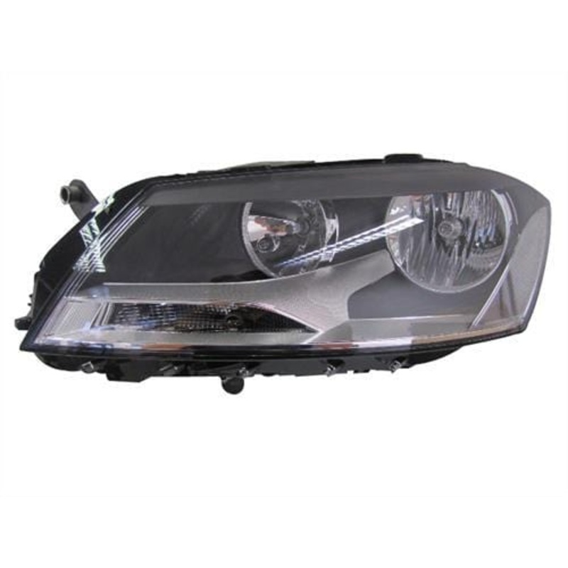 Volkswagen Passat Estate 2011-2014 Headlamp Halogen Type Passenger Side L