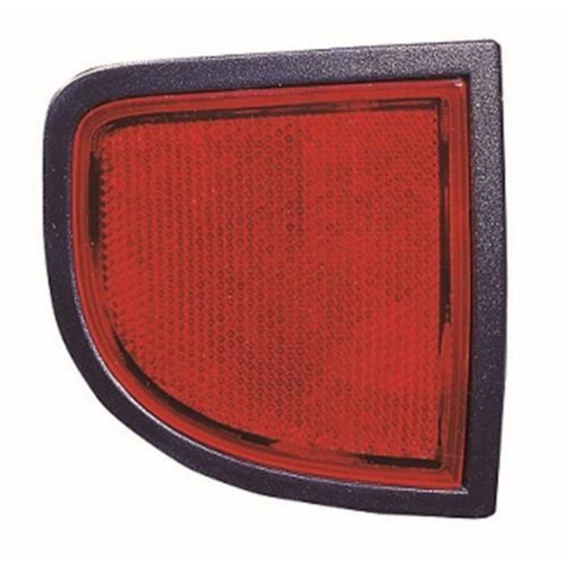 Mitsubishi L200 Pickup 2010-2015 Rear Lamp Reflector Passenger Side L